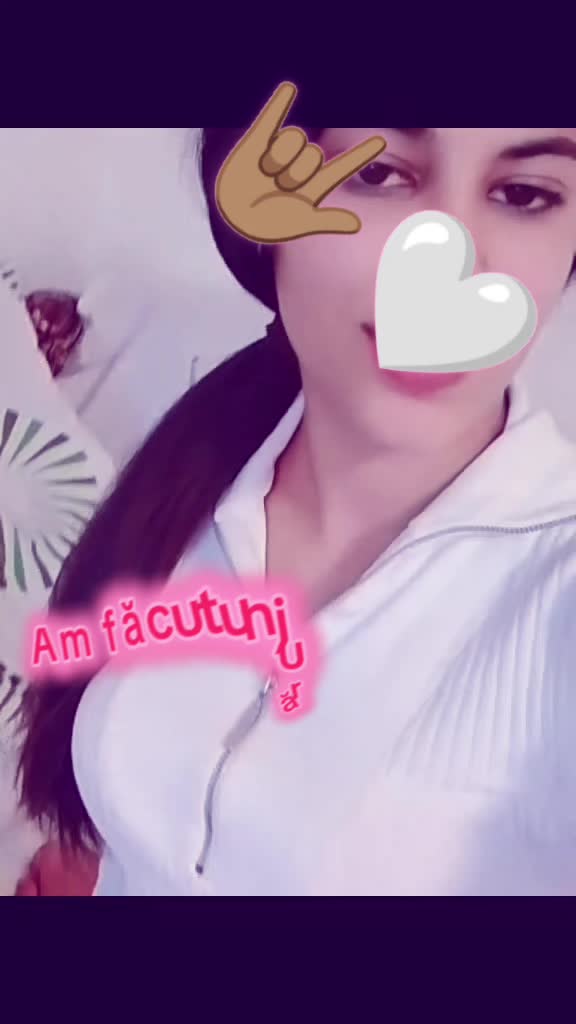 @Adriana Ela ๐๐ซฃ♥๏ธ