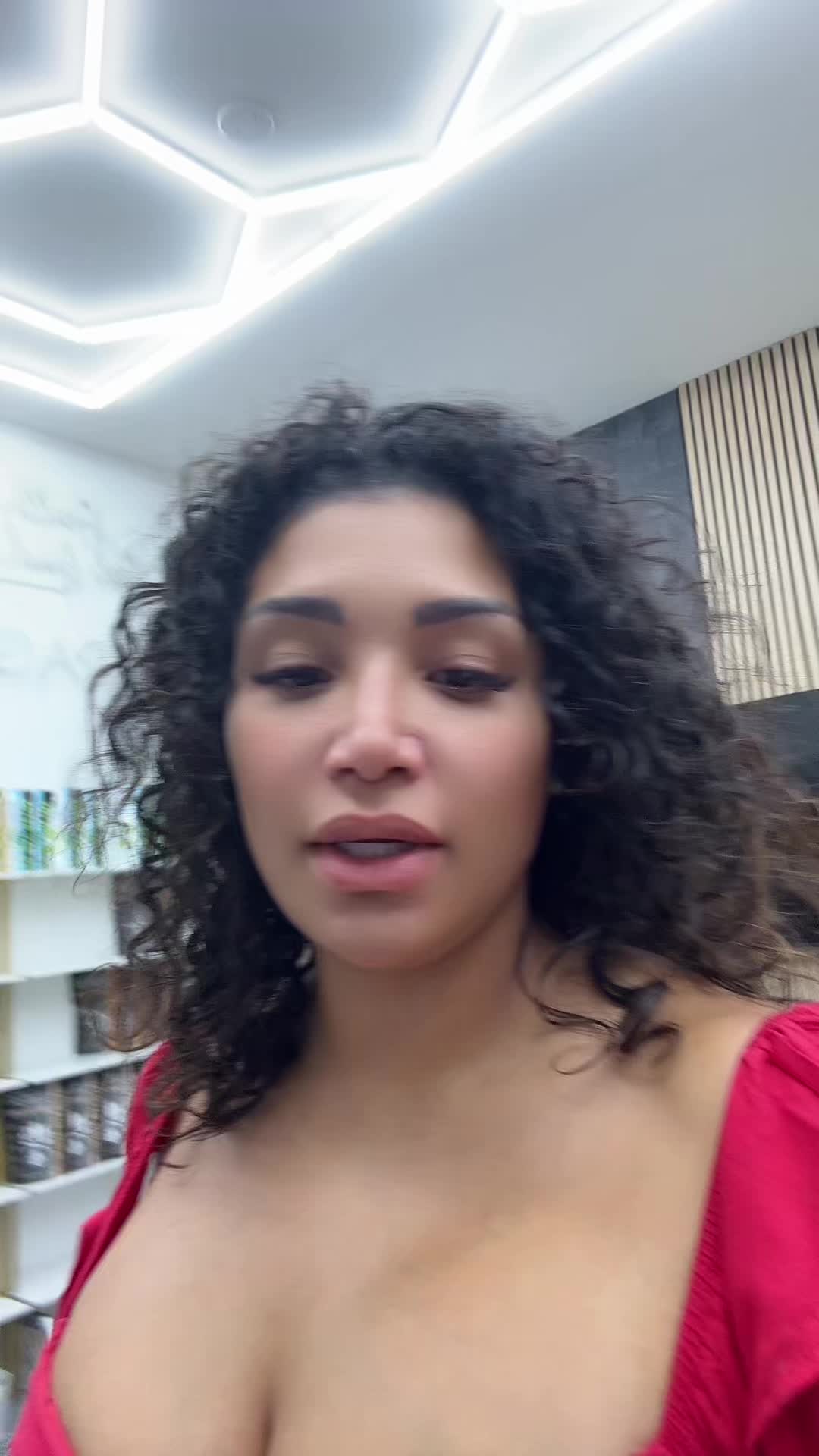 @Baraguz