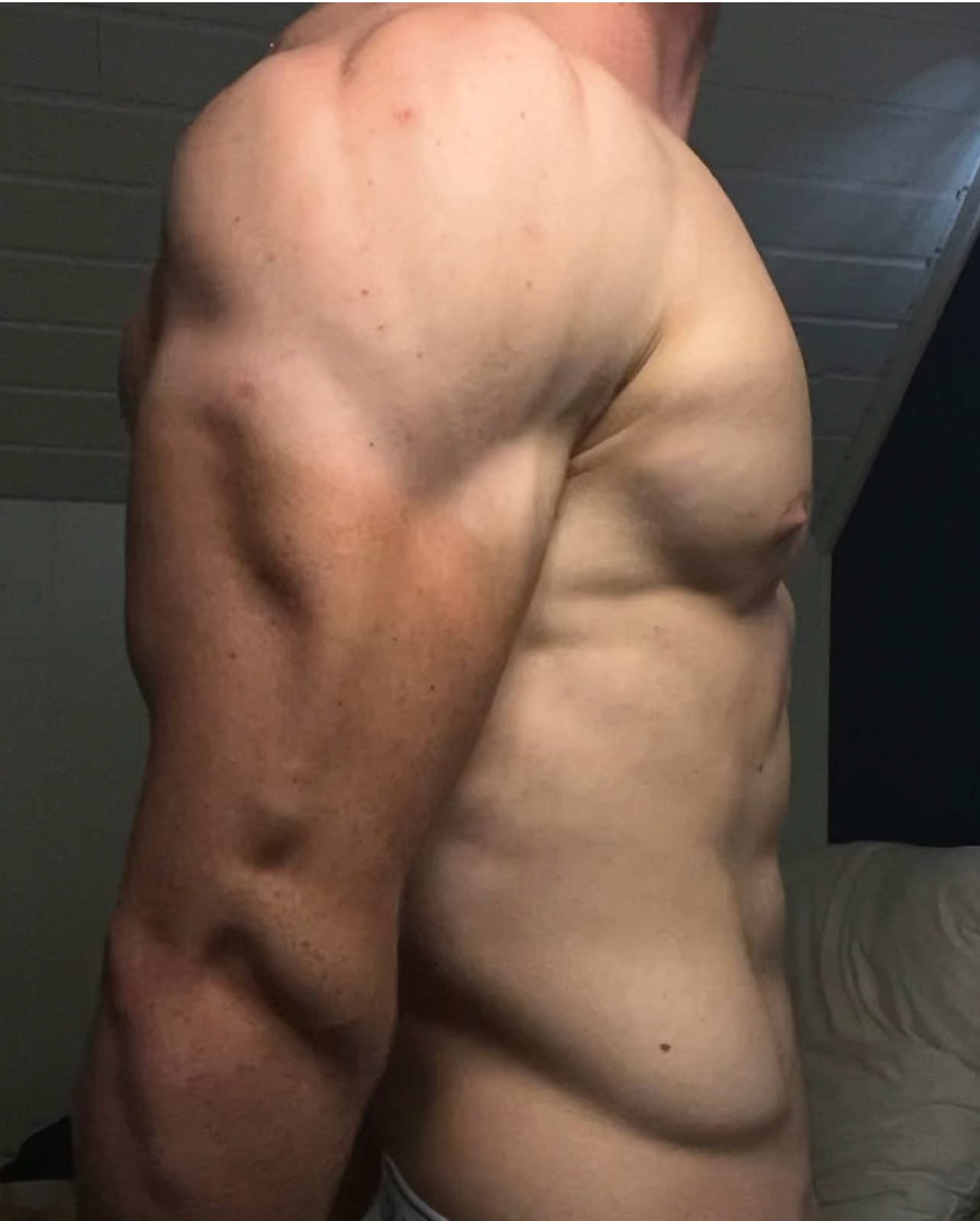 @Albertaesthetic