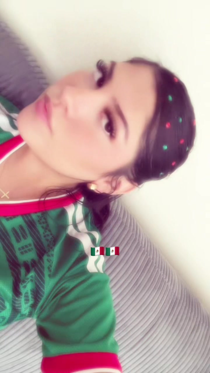 @Abril Castillo