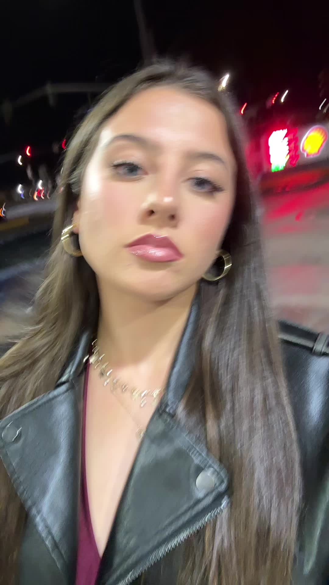 @arielloveskittens