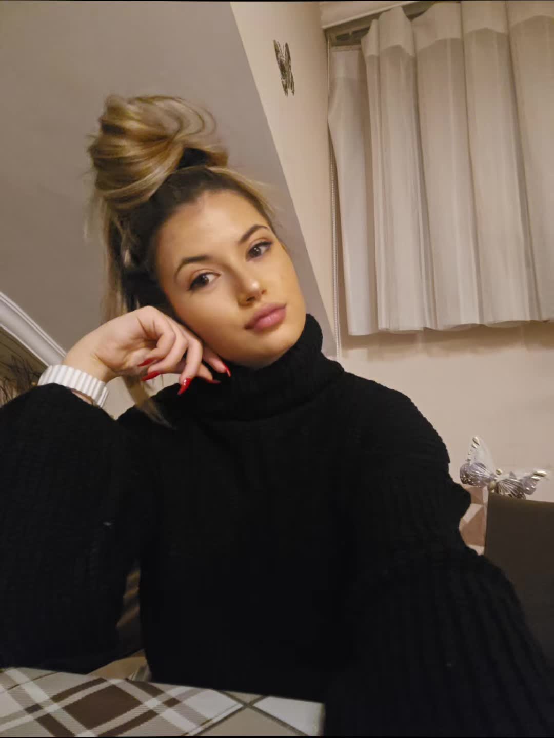 @Vanessaa22