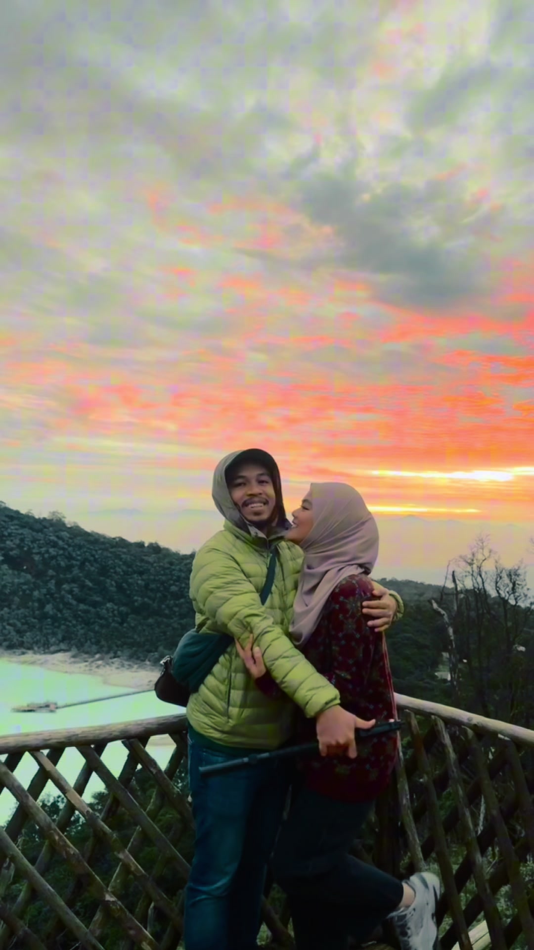 @deeyarazali