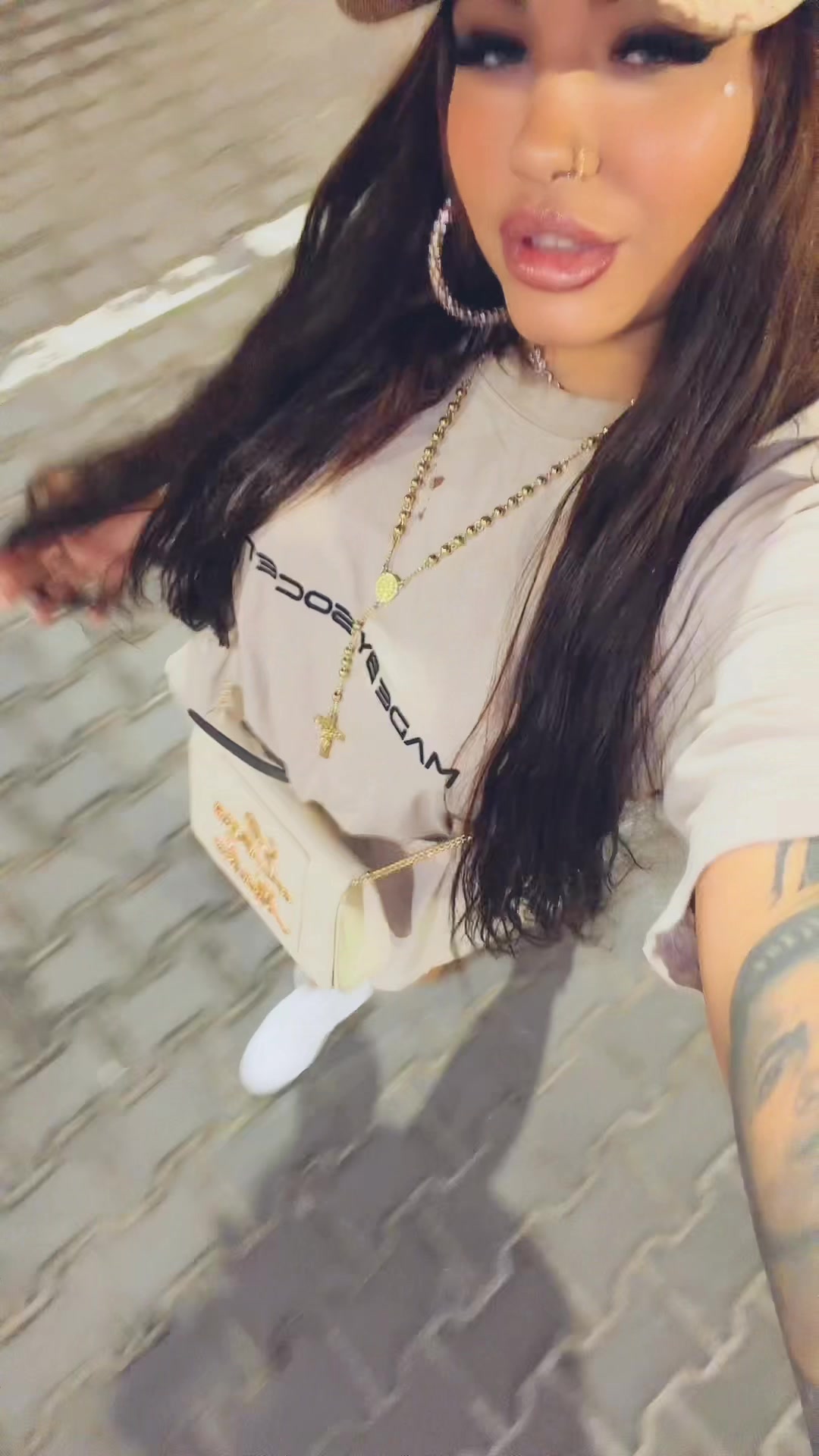 @consueloselin