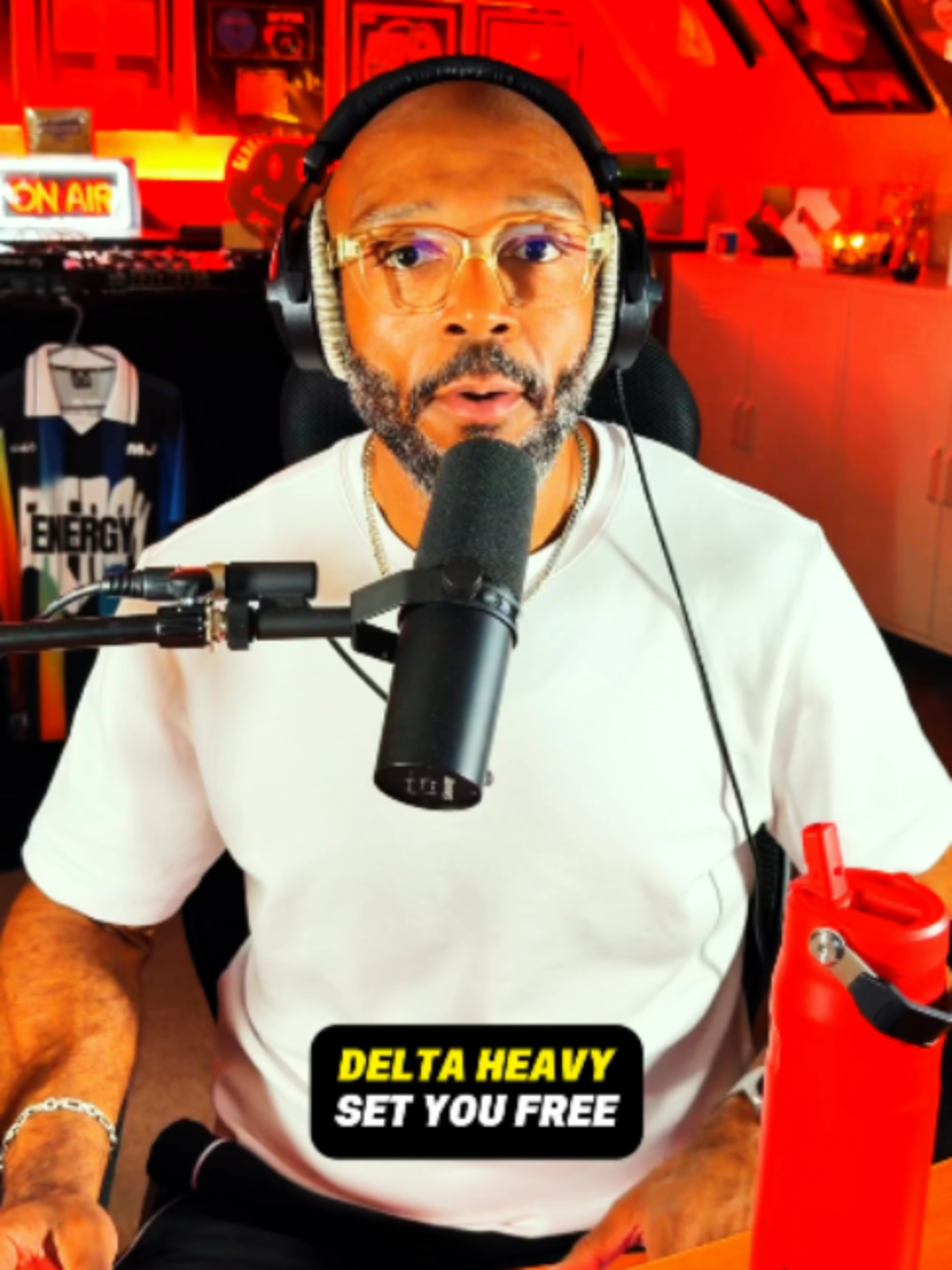 @MistaJamReacts