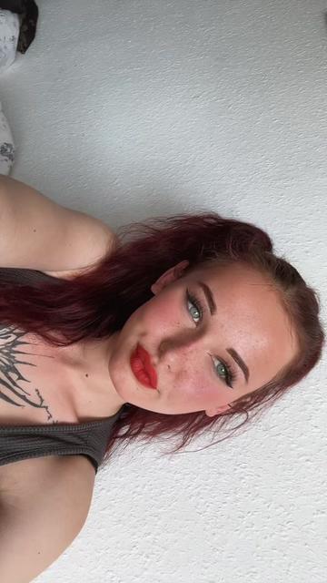 @Cherry_ink444