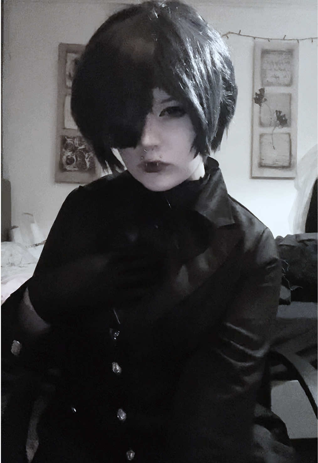 @ℭ𝔦𝔢𝔩𝔓𝔥𝔞𝔫𝔱𝔬𝔪𝔤𝔦𝔳𝔢