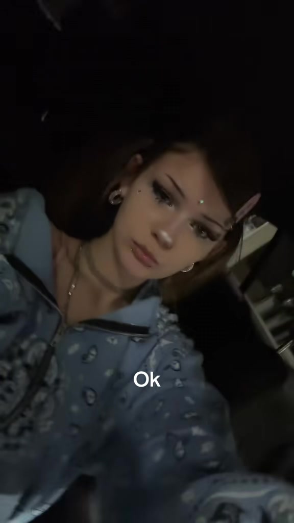 @b 🐾