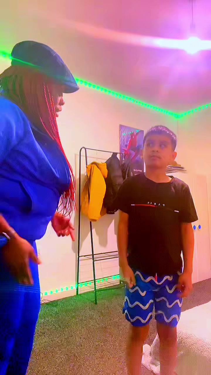 @NINA BEBETOK๐ค๐๐๐๐ซ๐ฅ๐๐น๐ฑ