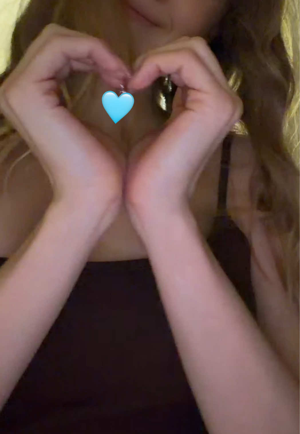 @syyuniikk