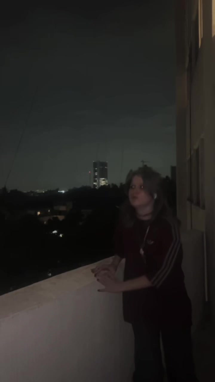 @дышащая ветром.
