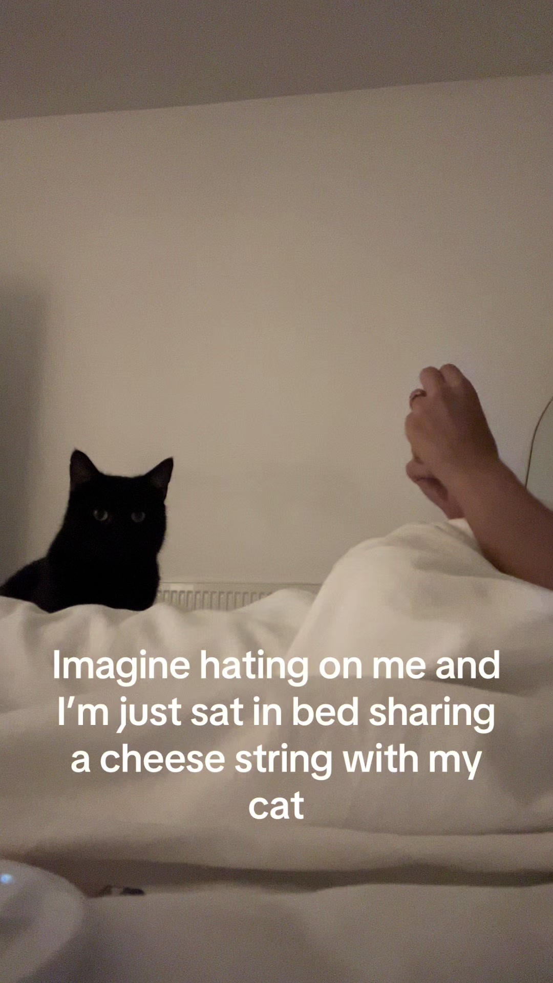 @s j