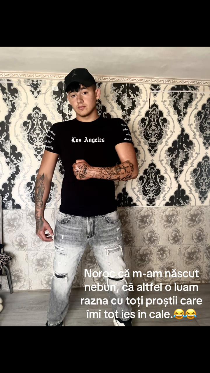 @𝕷𝖚𝖈𝖎𝖆𝖓