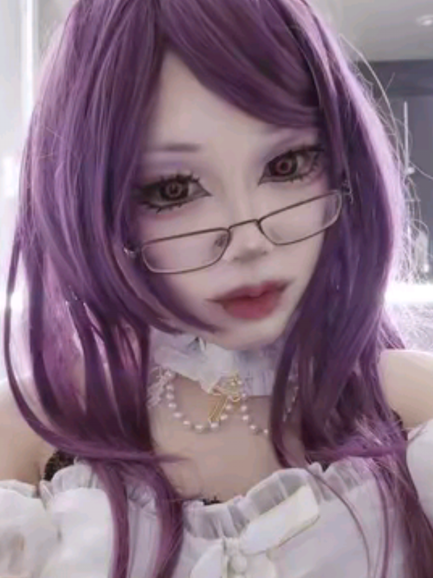 @dolltofu