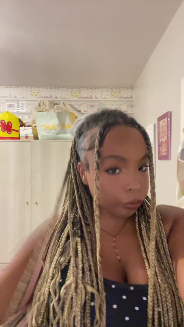 @𝓝𝓮𝓿𝓪𝓮𝓱🎀.