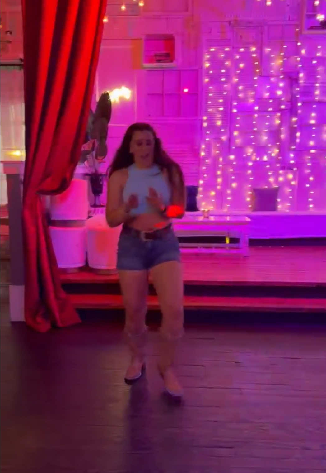 @_linedancingliz_
