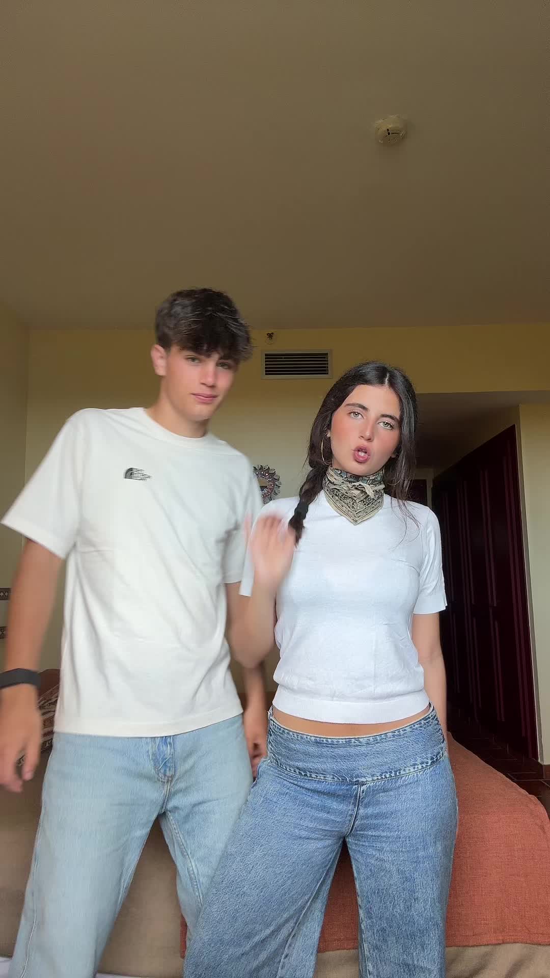 @Sofiaesplugues
