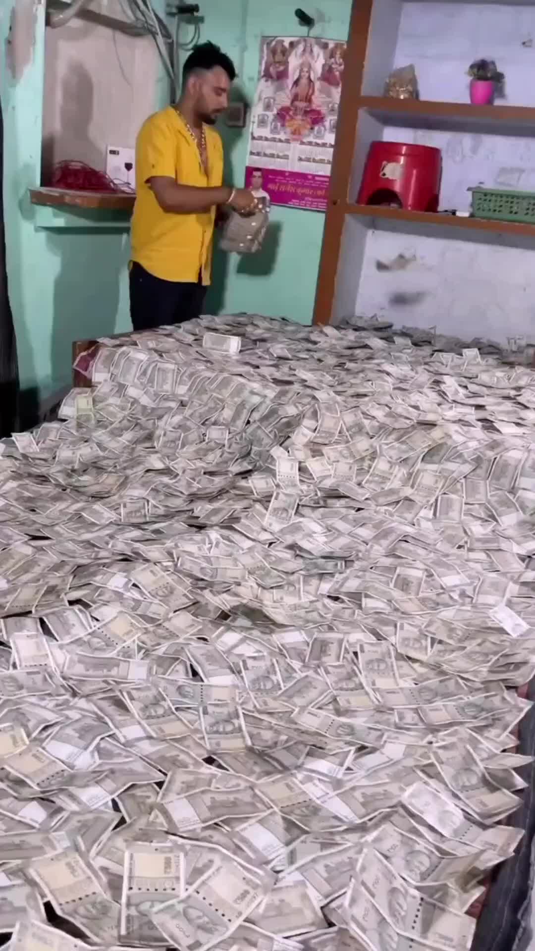 @𝗽𝗿𝗶𝗺𝗲 𝗰𝗿𝗶𝗰𝗸
