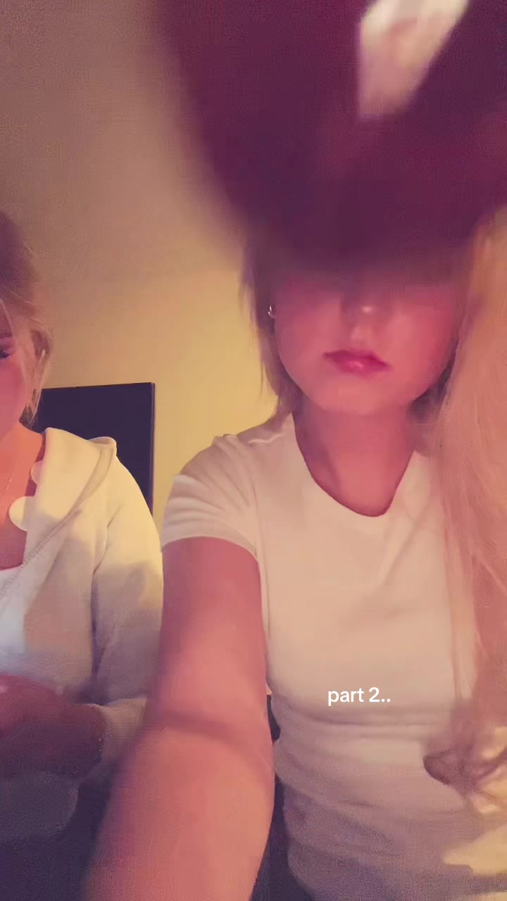 @HELENE LARSSON