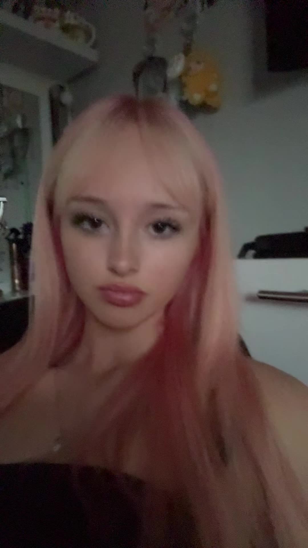 @️