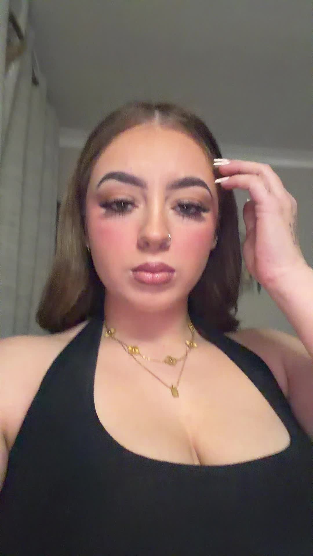 @𝑅𝓊𝒷𝓎 𝐸𝓁𝑜𝒾𝓈𝑒
