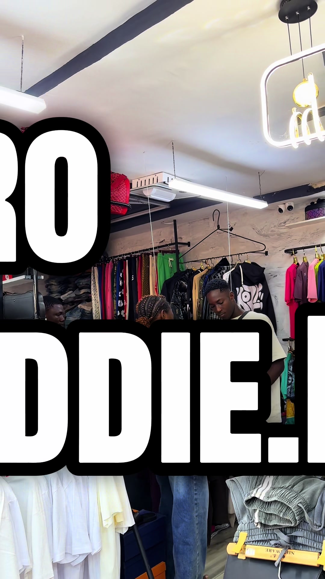 @La boutique No Fake House