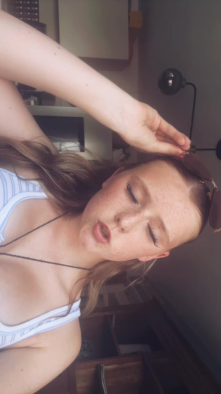 @Em 💋🤭🌺