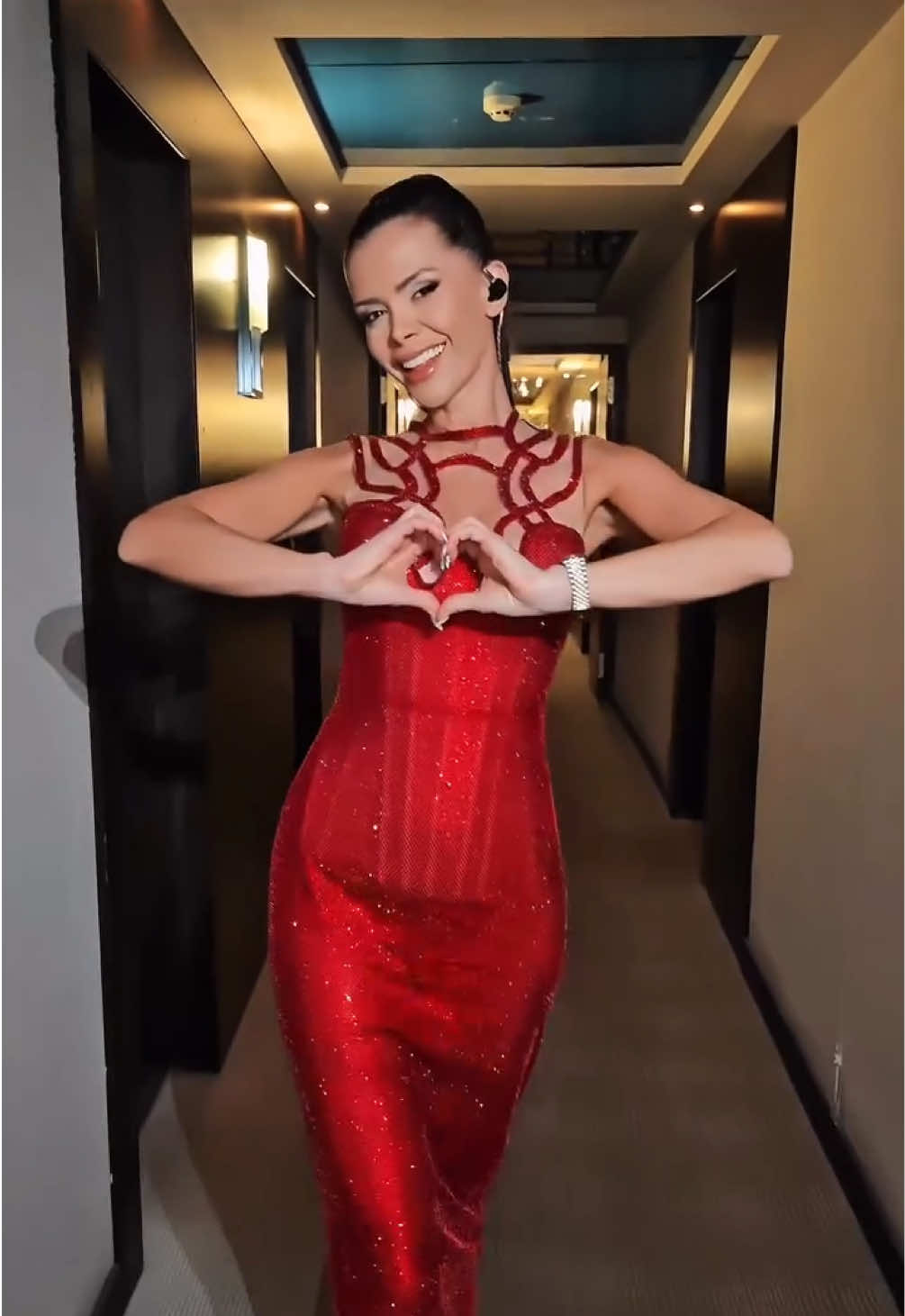 @𝗣 𝗥 𝗘 𝗦 𝗟 𝗔 𝗩 𝗔