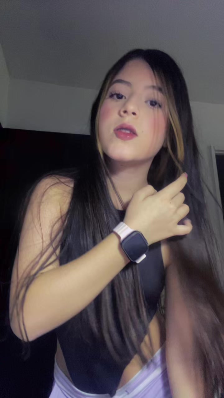@𝔇𝔲𝔩𝔠𝔢 𝔊𝔬𝔪𝔢𝔷👸🏻