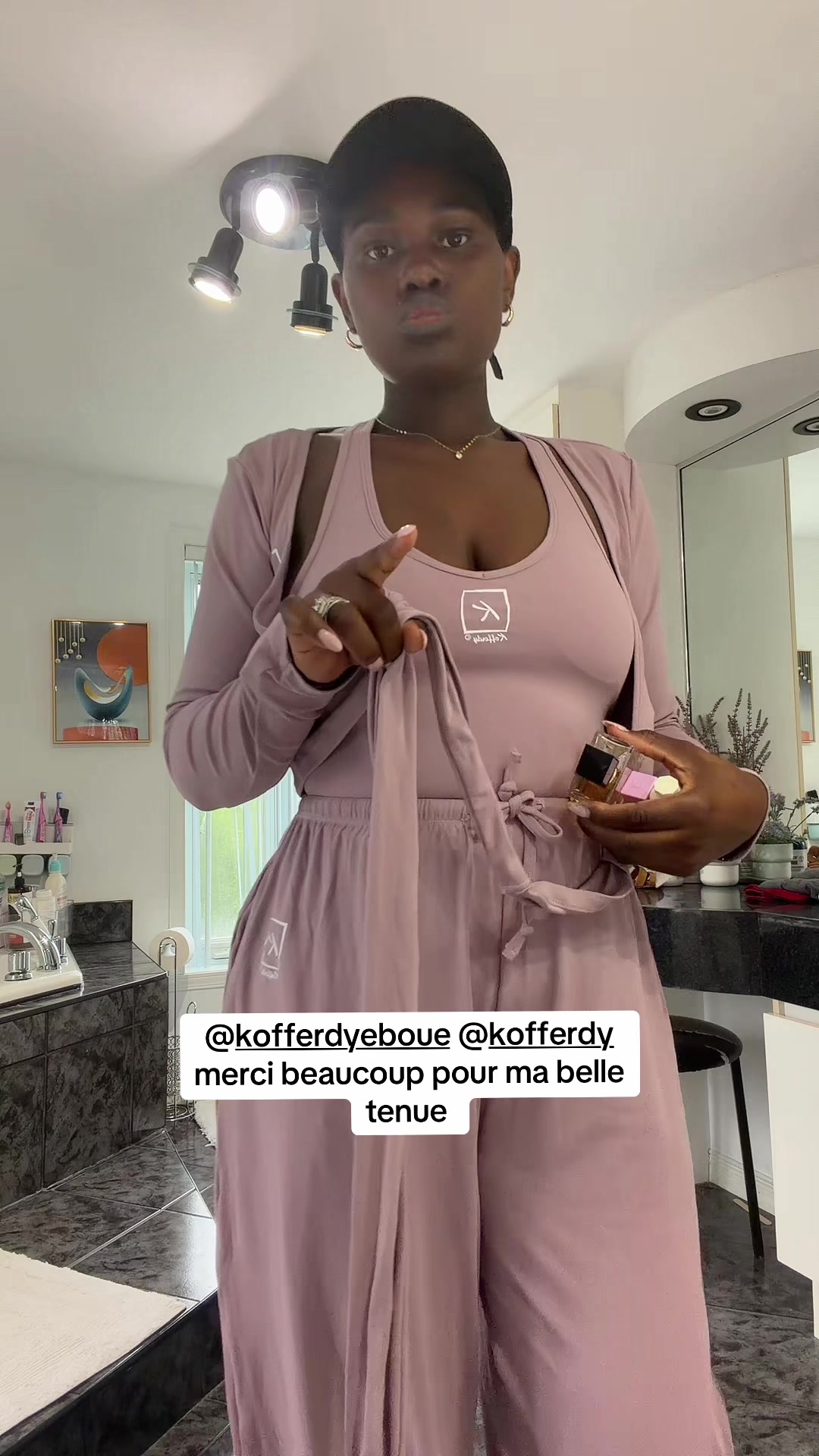 @Estherepouselapointe🇨🇫🇨🇫
