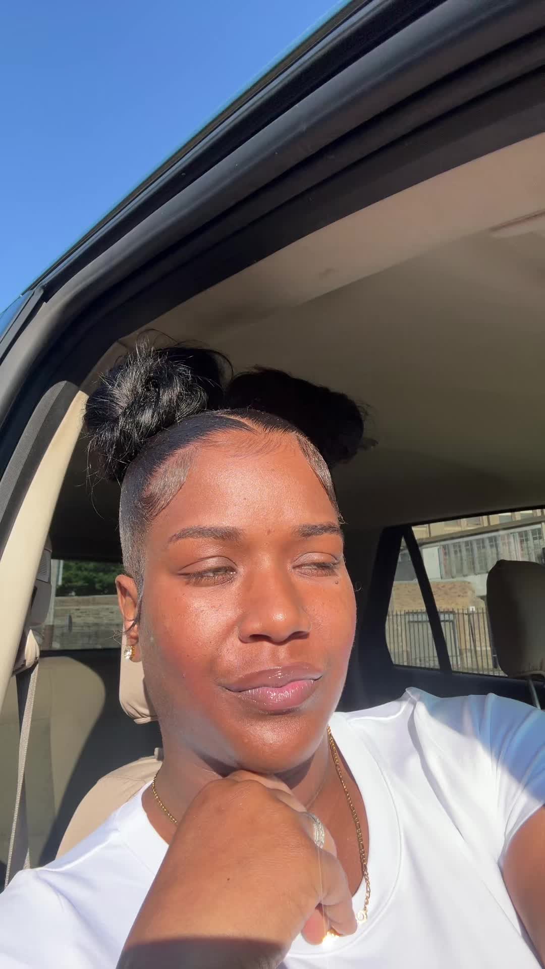 @Beejayy