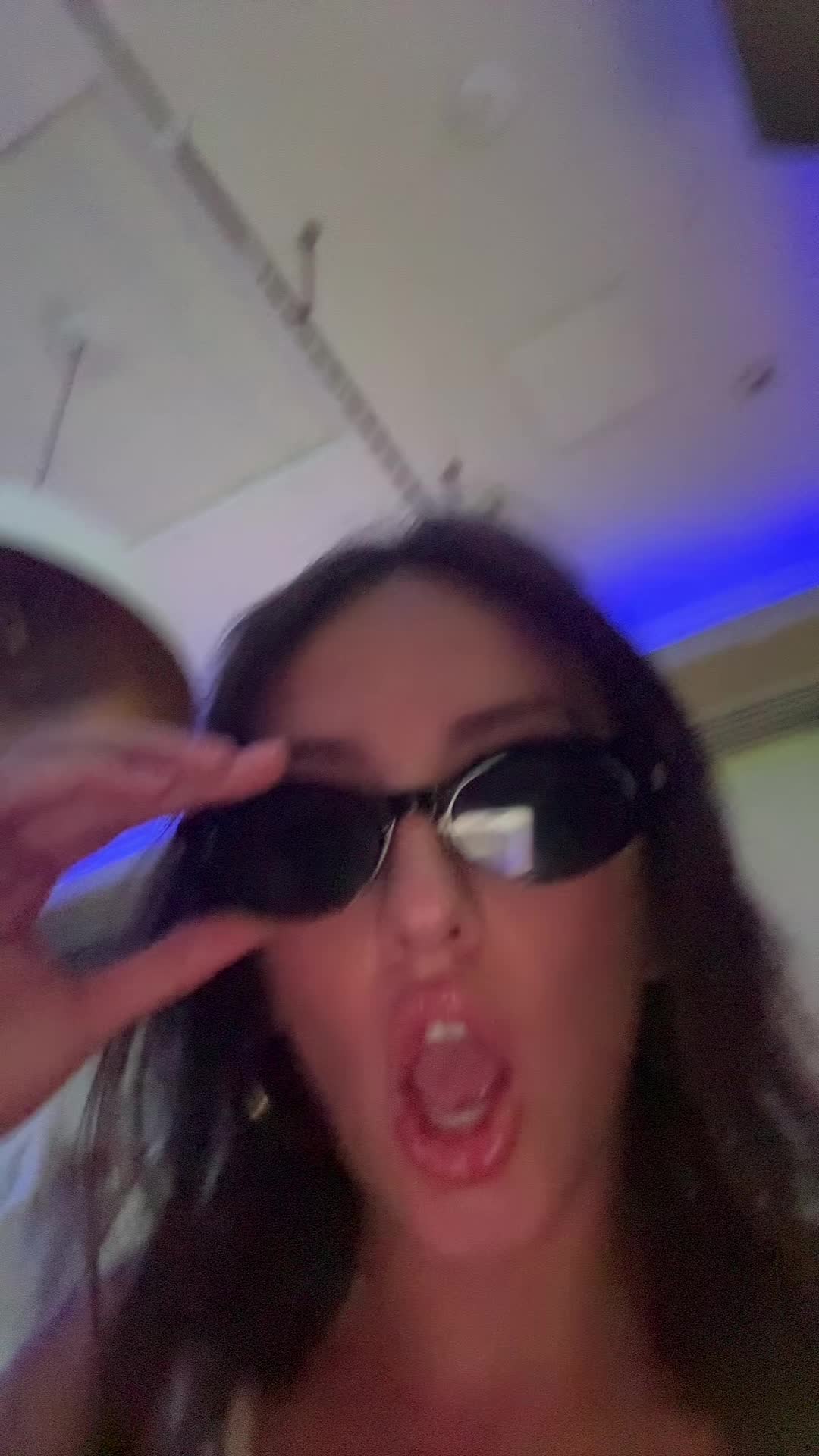 @anna