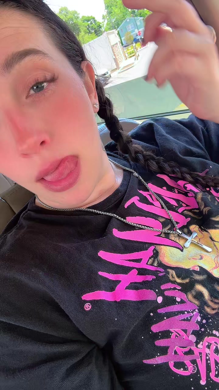 @ItsKrystalMariee🩷💚
