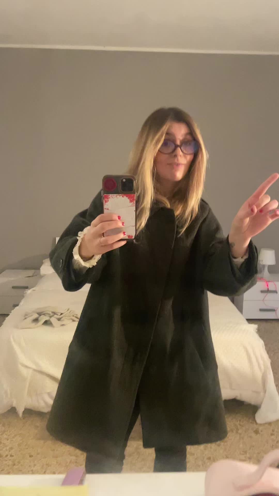 @👸🏼