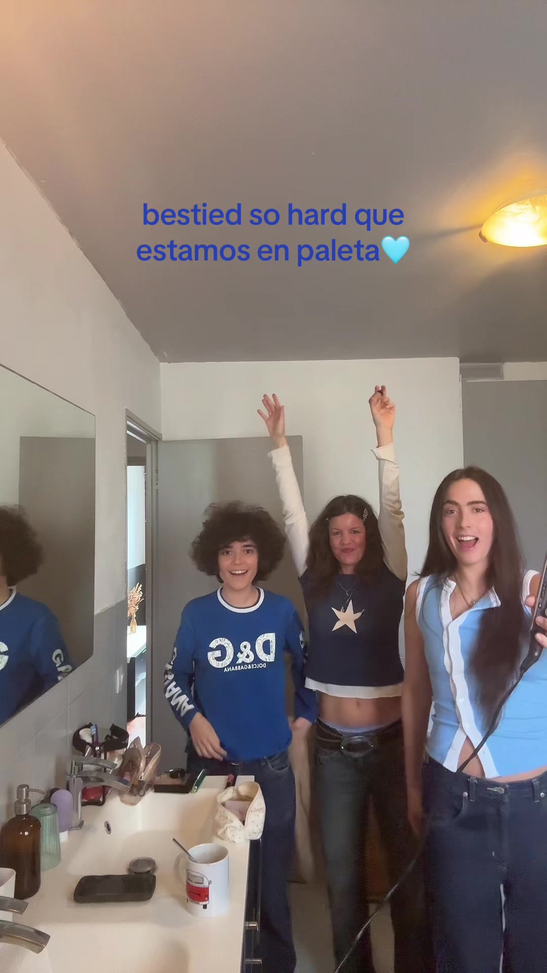 @la𝓼 hind𝓼
