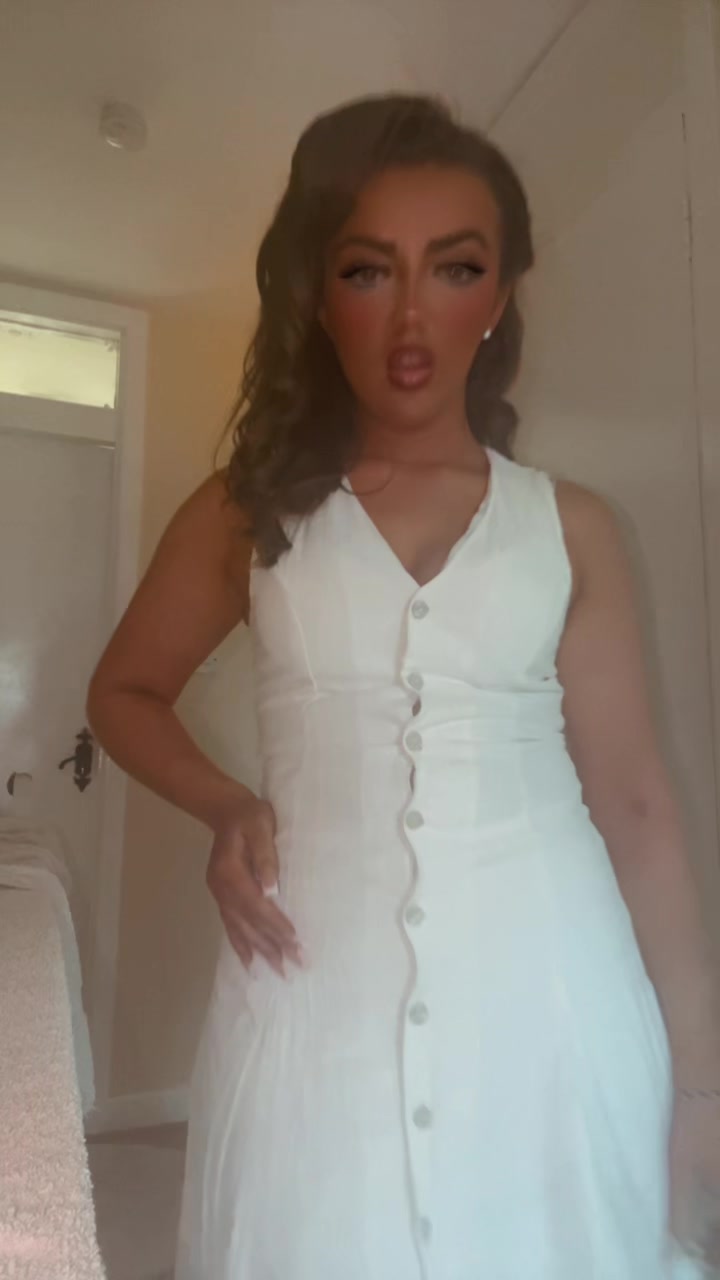 @ellensmag_18x
