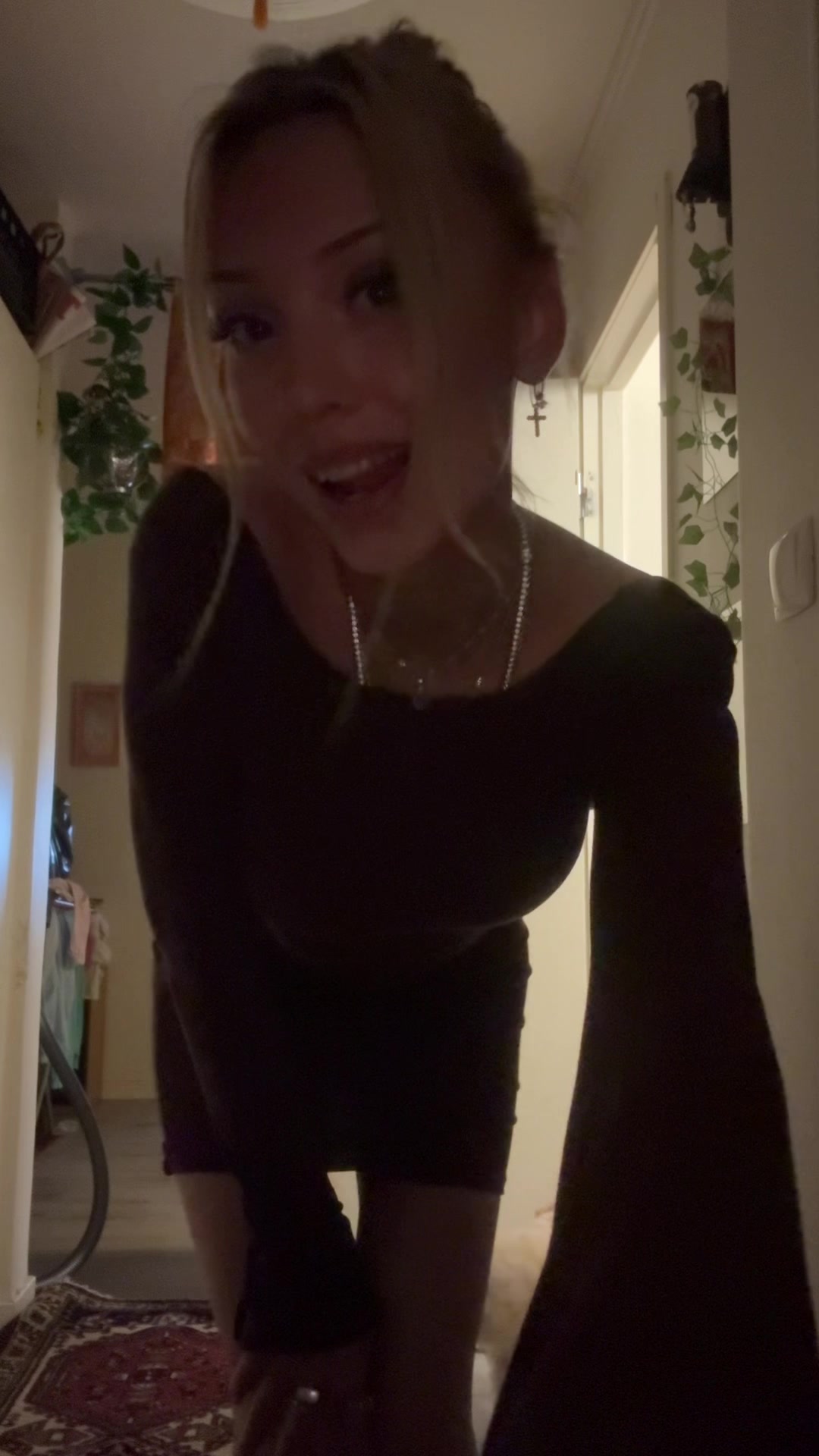 @👽