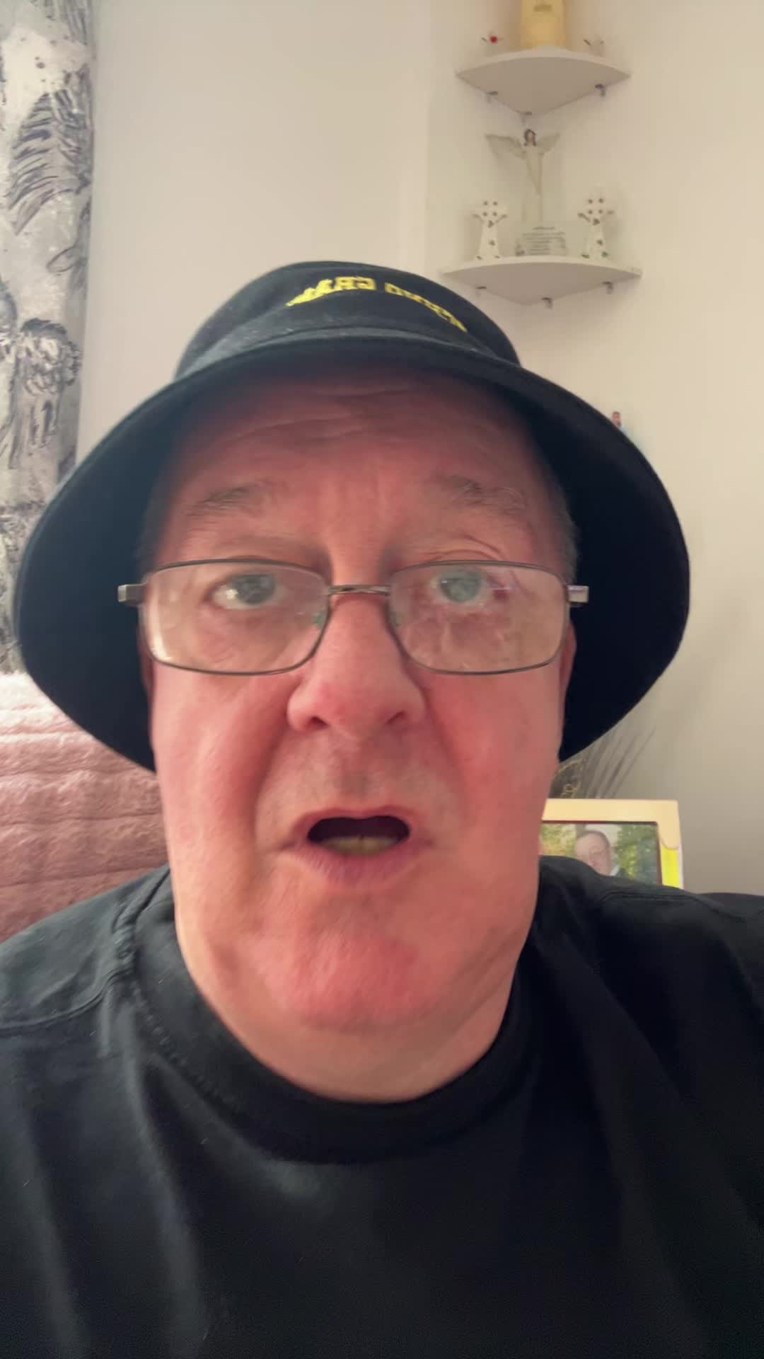 @TECHNO GRANDAD