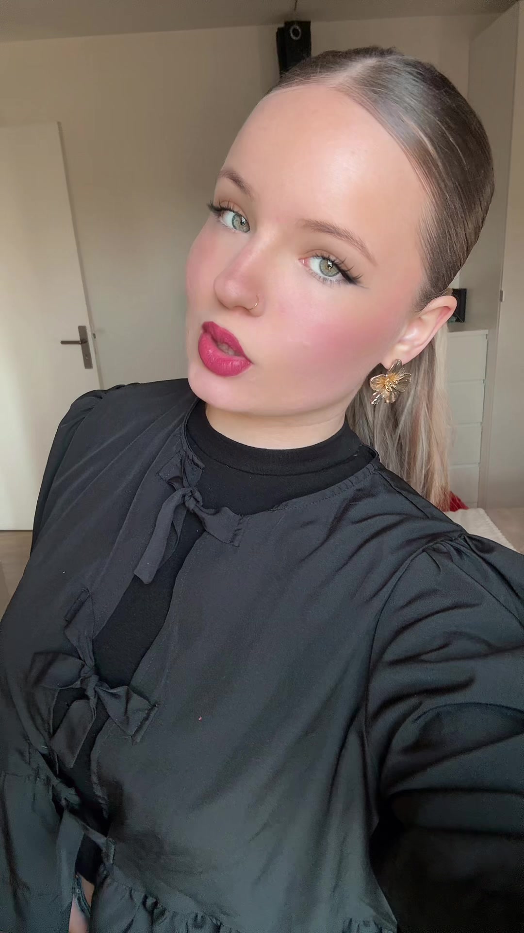 @oupsi_.2