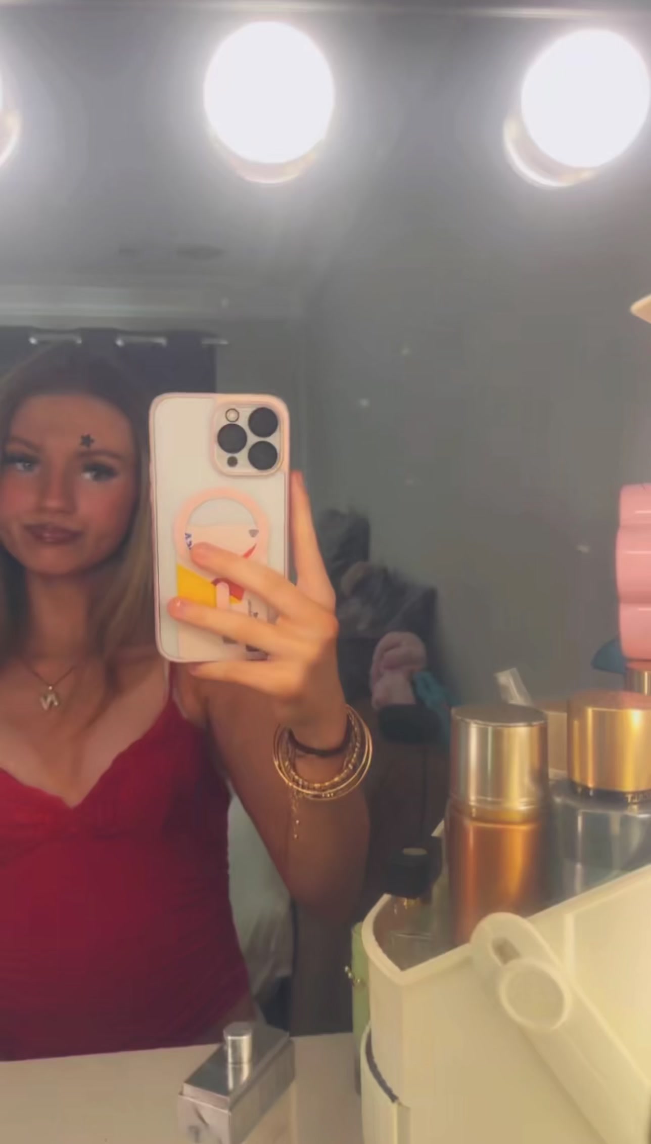 @𝐍.𝐋👸🏼💋