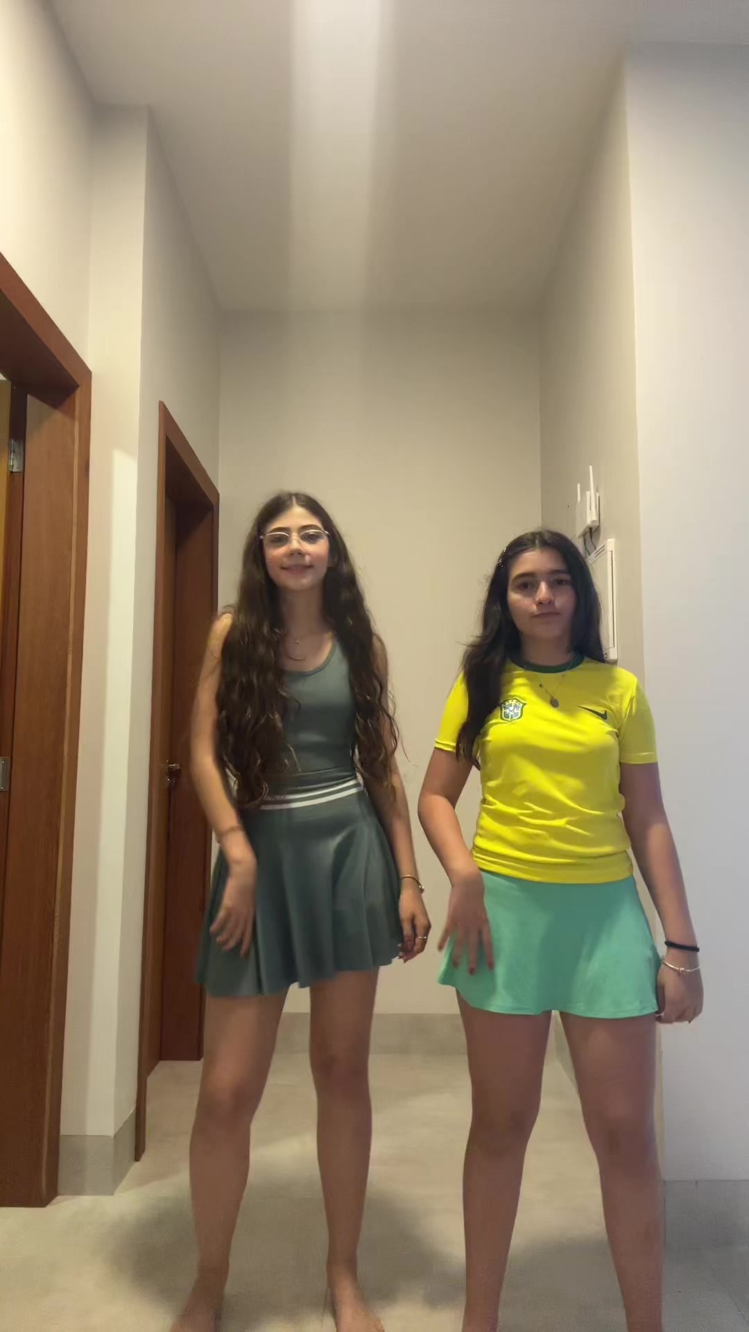 @amandavitoriav1
