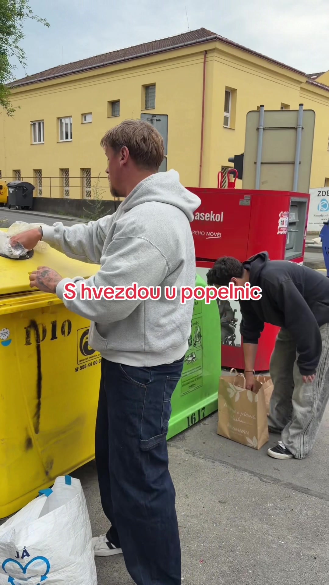 @ondrej blonď&aacute;k mlcak