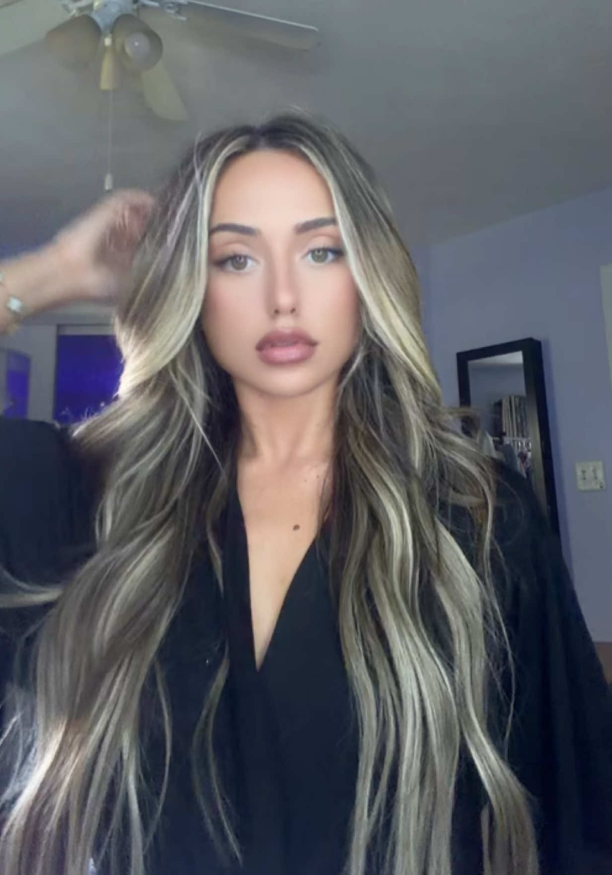 @Sydneyshayyyy
