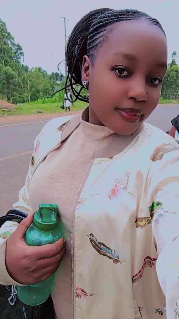 @Tinnah🦋❤️