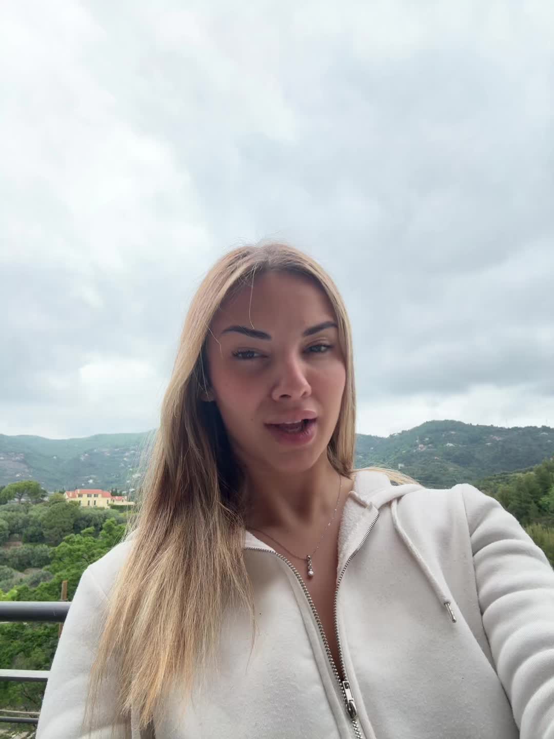 @Manuela