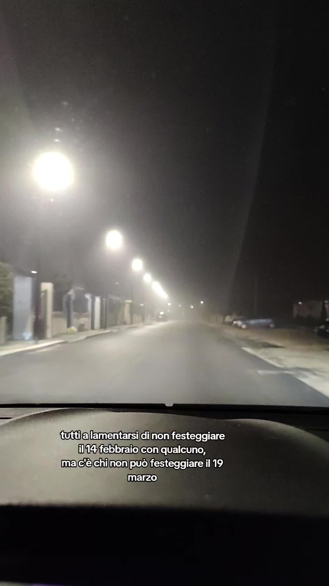 @hello, ๐๐ถ๐ผ.