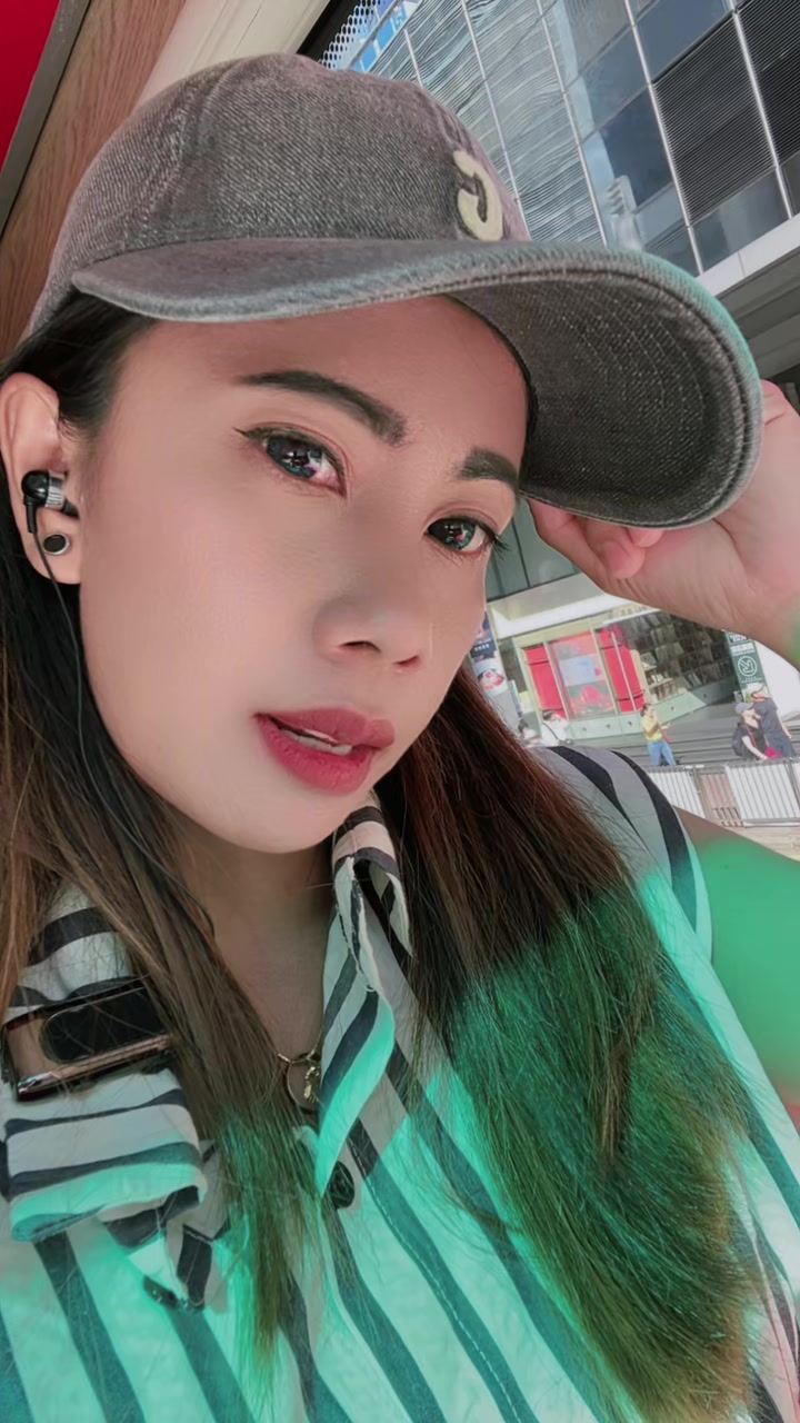 @Erna🇮🇩🇭🇰