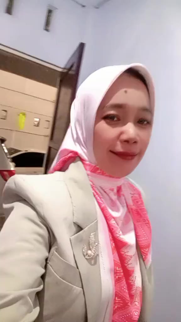@DELINAWATI 33