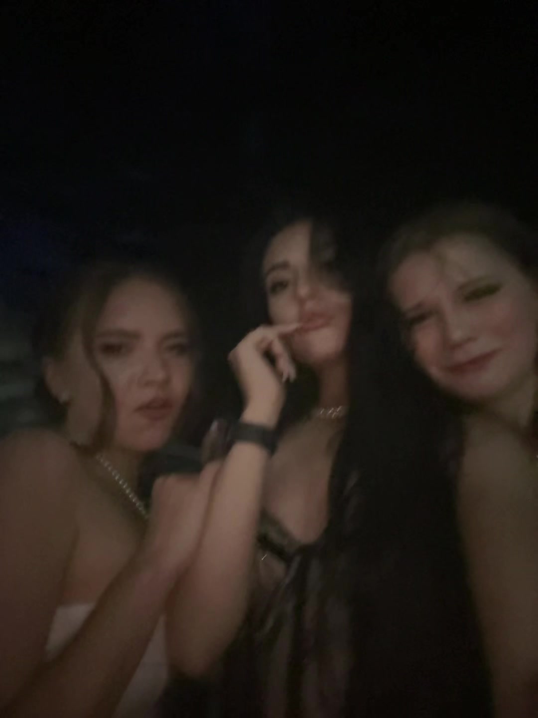 @ljljya