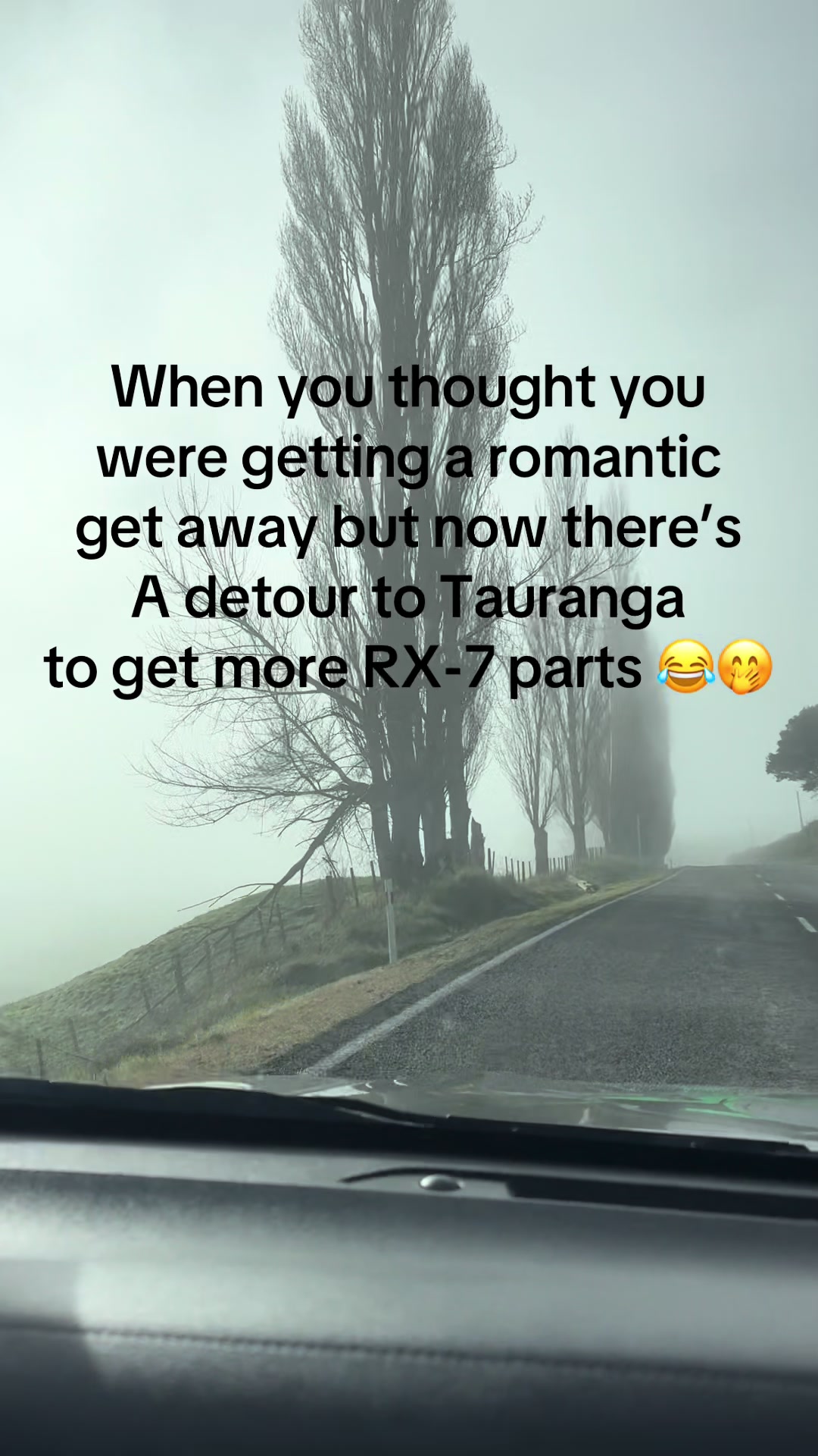 @dark_horsey